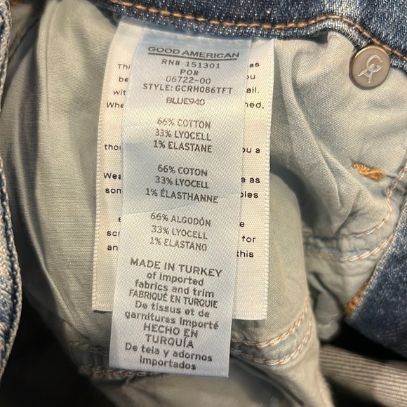 Good American Good Classic Slim Straight Jeans Size 0/25. NWT - Picture 9 of 16